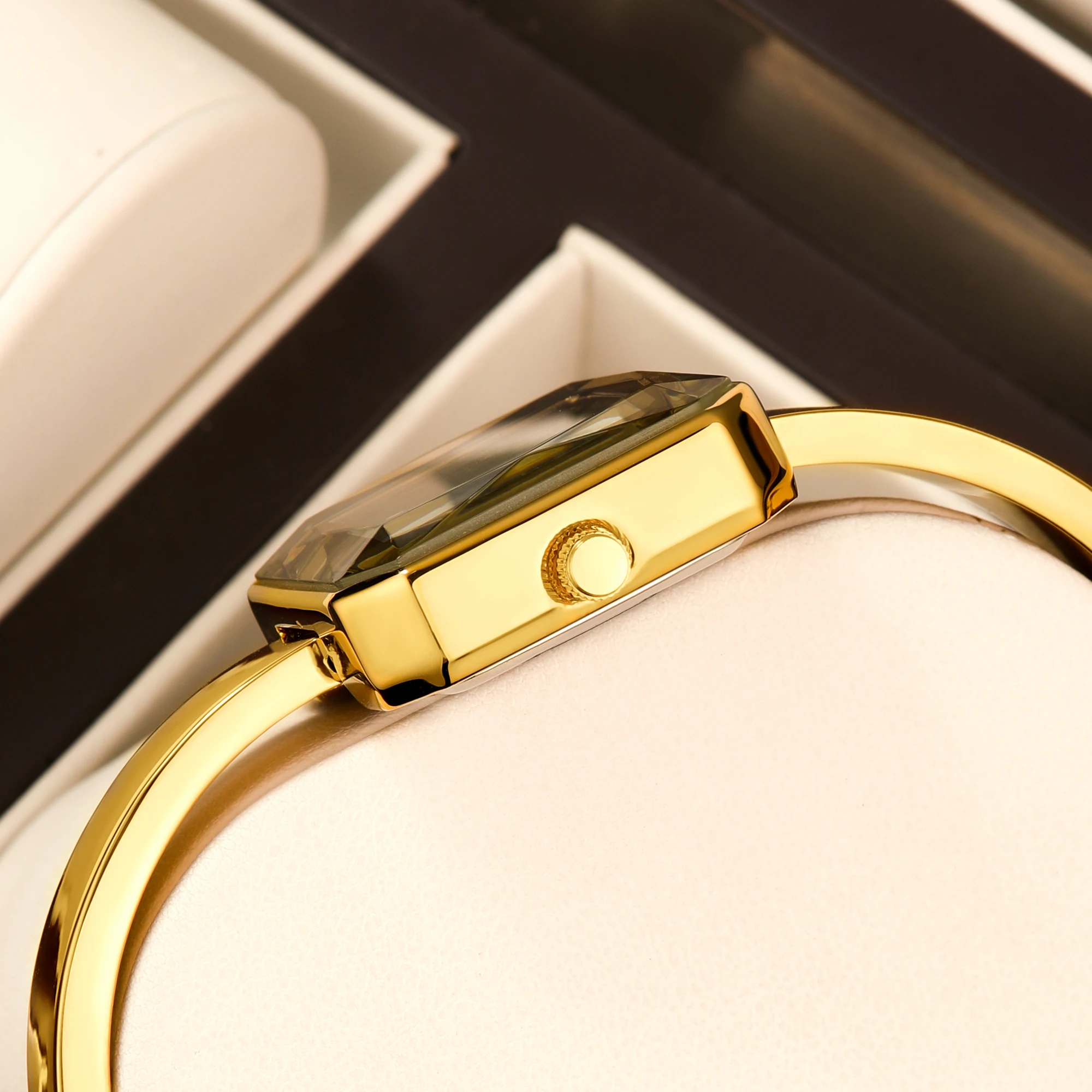 YaLaLuSi موضة جديدة ساعة كوارتز نسائية رائجة البيع...