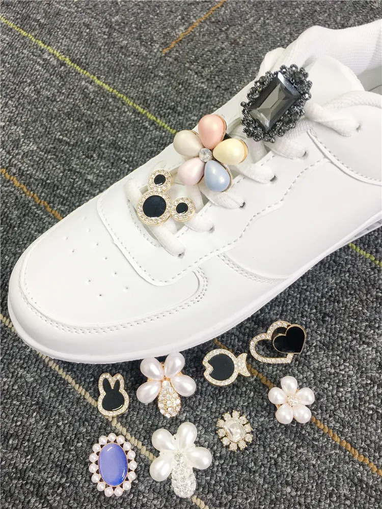 Crocs Donna Clogs Decorazioni Per Scarpe E Charms Temu Italy