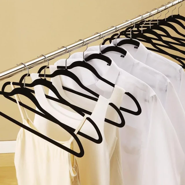 200PCS Non Slip Velvet Hangers ,100-Pack Black 17.7 x 9.3 x 0.2