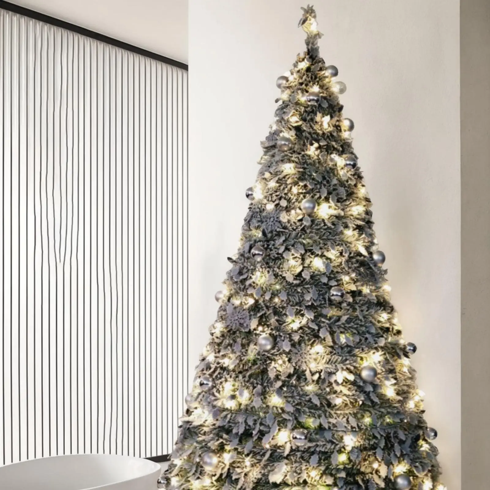 Maison Exclusive - Albero Natale Artificiale a Metà LED e Palline Bianco 240cm PVC | Leroy Merlin