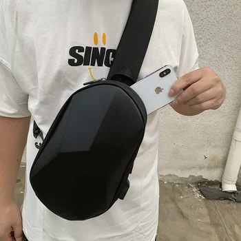2021 nuova borsa da petto da uomo moda tridimensionale guscio duro impermeabile equitazione coppia ricarica USB borse a tracolla a tracolla messenger