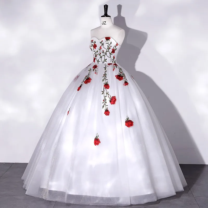 Sweet Quinceanera Dresses Elegant Strapless Party Dress Luxury Lace Flower Ball Gown Classic Prom Dress Plus Size Vestidos