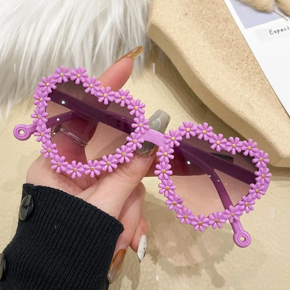 Retro Heart-Shaped Daisy Sunglasses Uv400 Outdoor Children Lovely Protective Sunglasses Kids Sun Glasses Eyewear Accessories