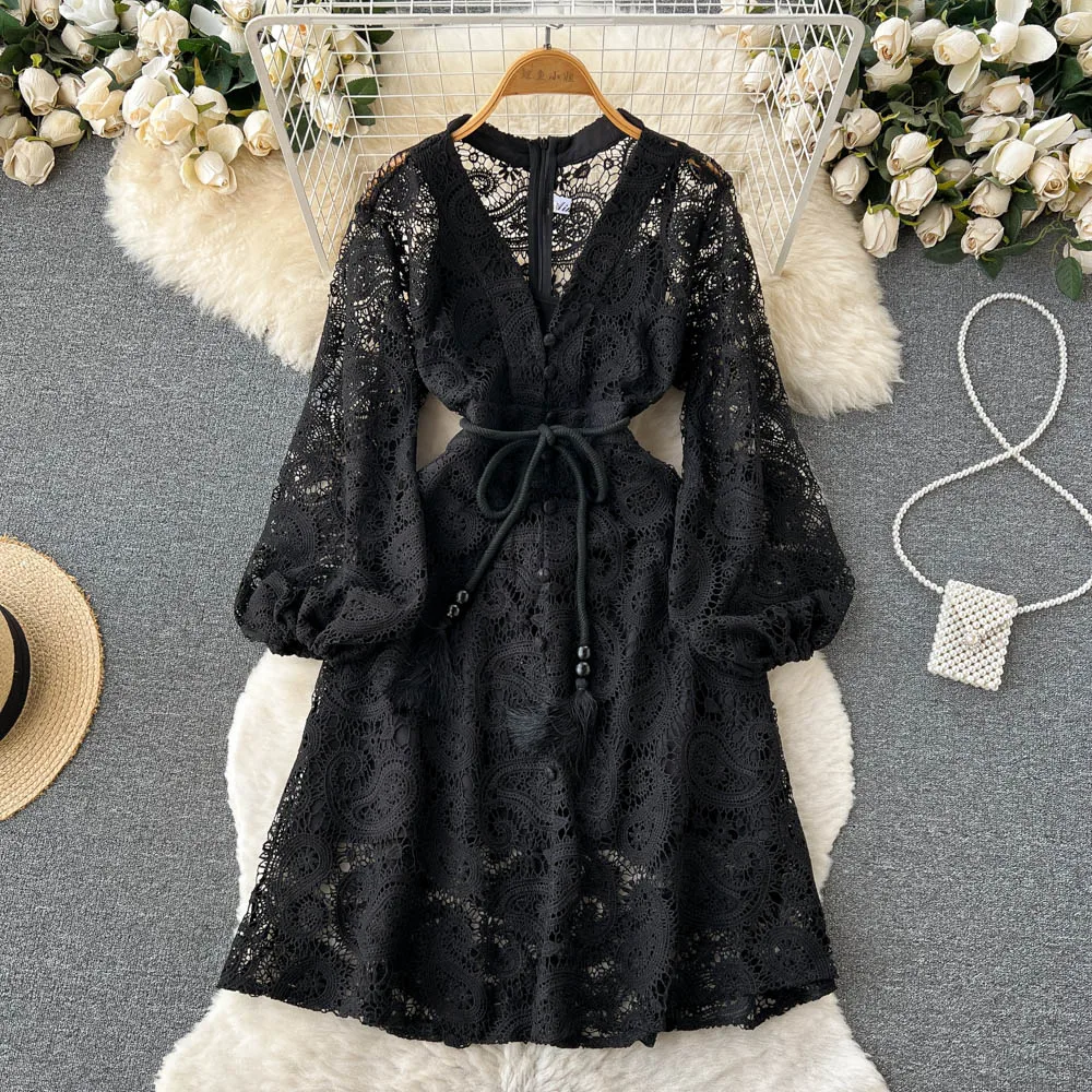 

Autumn Pure Desire Lace Hollow Lantern Sleeves Tie Waist Thin V-neck Dress Women's