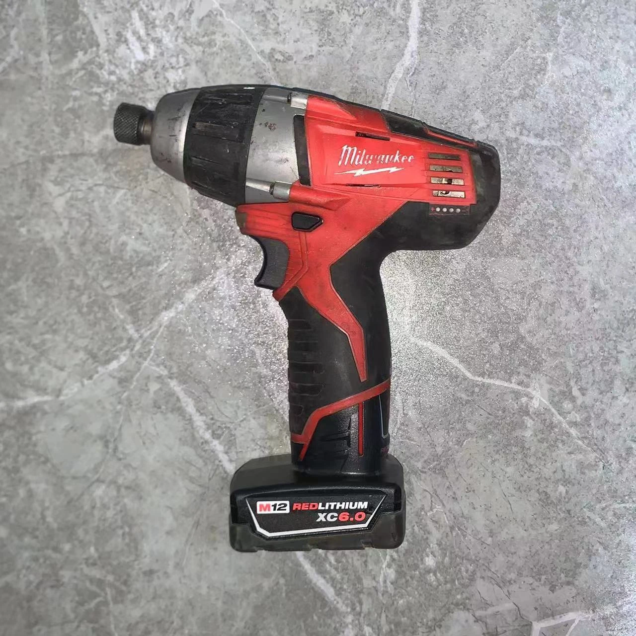 Milwaukee M12 Cordless No-Hub Coupling Driver (Includes 6.0AH lithium battery) 2455-20  second-hand