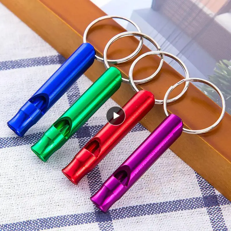 Outdoor Handy Loud Compact Keyring Survival Whistle Loud Whistle For Hiking Emergency Keychain