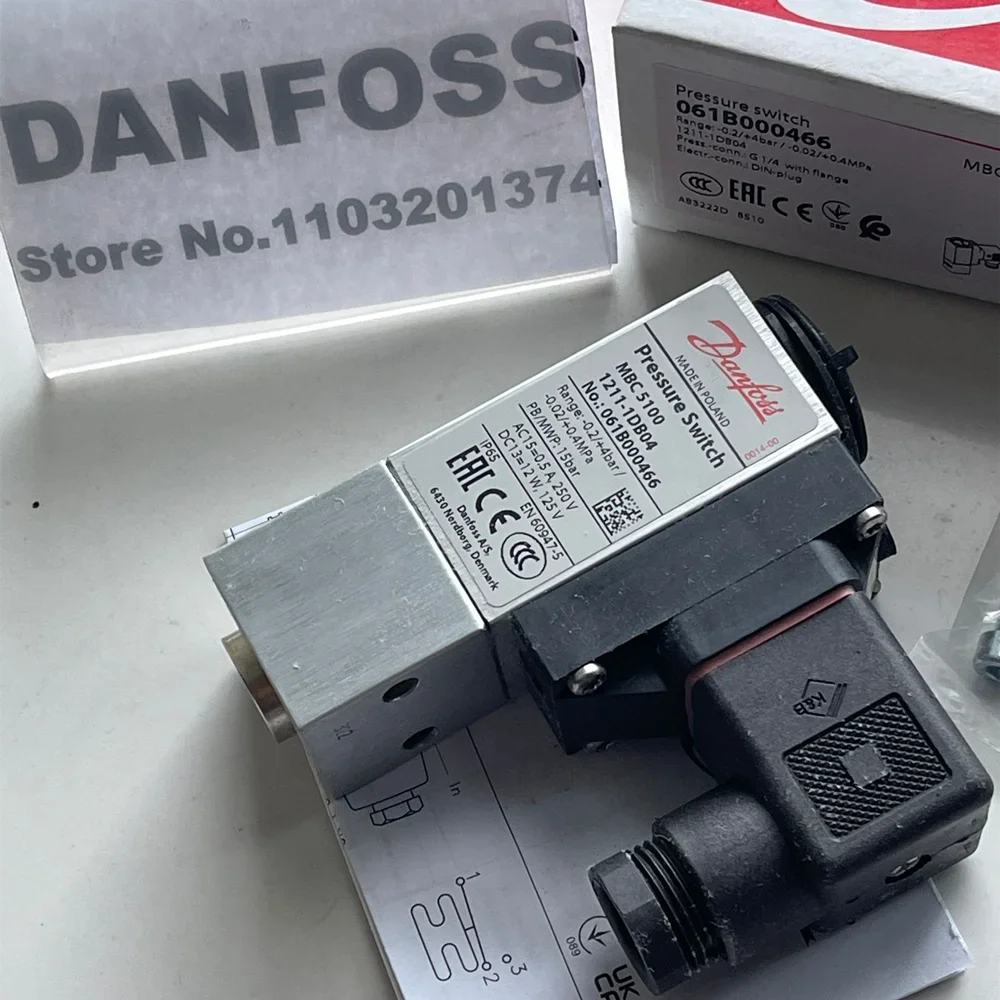 Original Danfoss MBC5100 061B000466 Pressure Transmitter