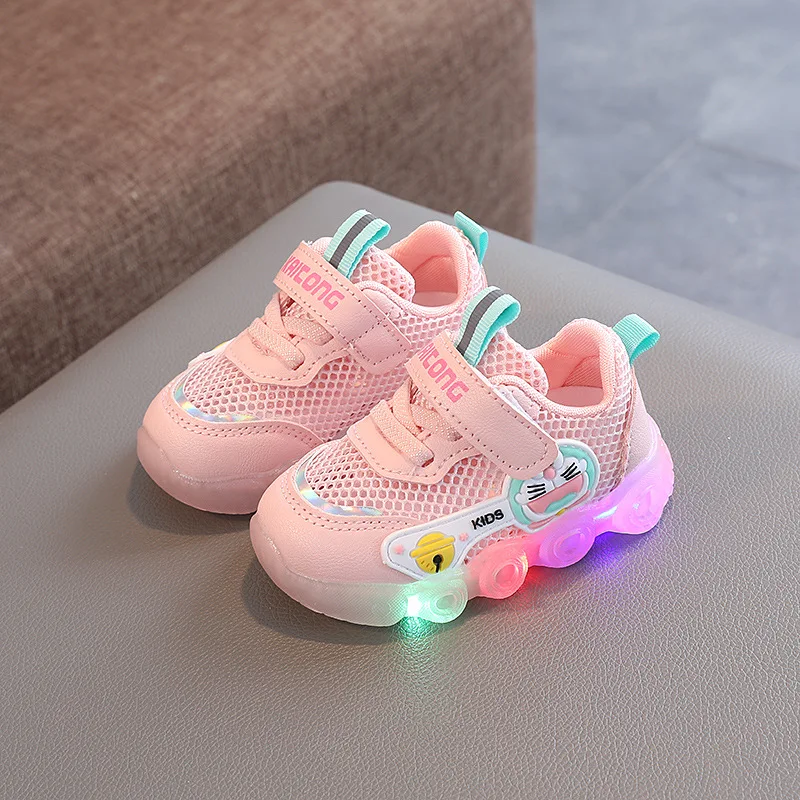 Kid Shoes Children Sports Shoes 2023 Spring/Summer New Boys/Girls LED Light Casual Shoes Soft Sole Small White Shoes Zapatillas