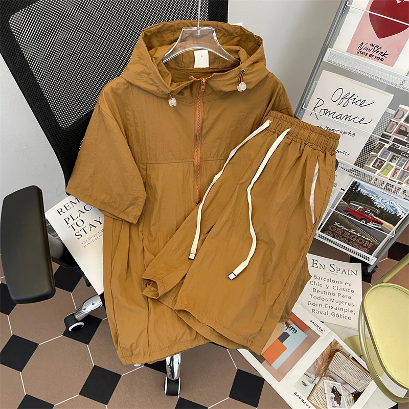 남성 세트 여름 뉴 하프 지퍼 한국 캐주얼 루즈 솔리드 반소매 탑 패션 다목적 Drawstring 스트레이트 레그 반바지