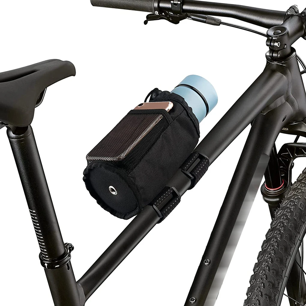 

Велосипедная сумка для бутылок, изолированный велосипедный держатель для напитков, фотоаксессуар