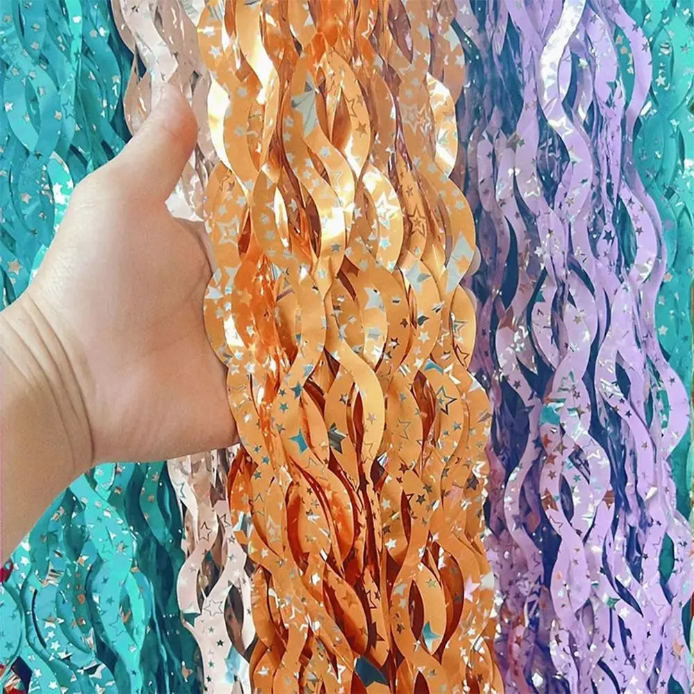 

Plastic Christmas Wavy Tinsel Foil Fringe Curtain 1x2 m Glitter Shimmer Wall Backdrop Curtain for Wedding Birthday Party Decor