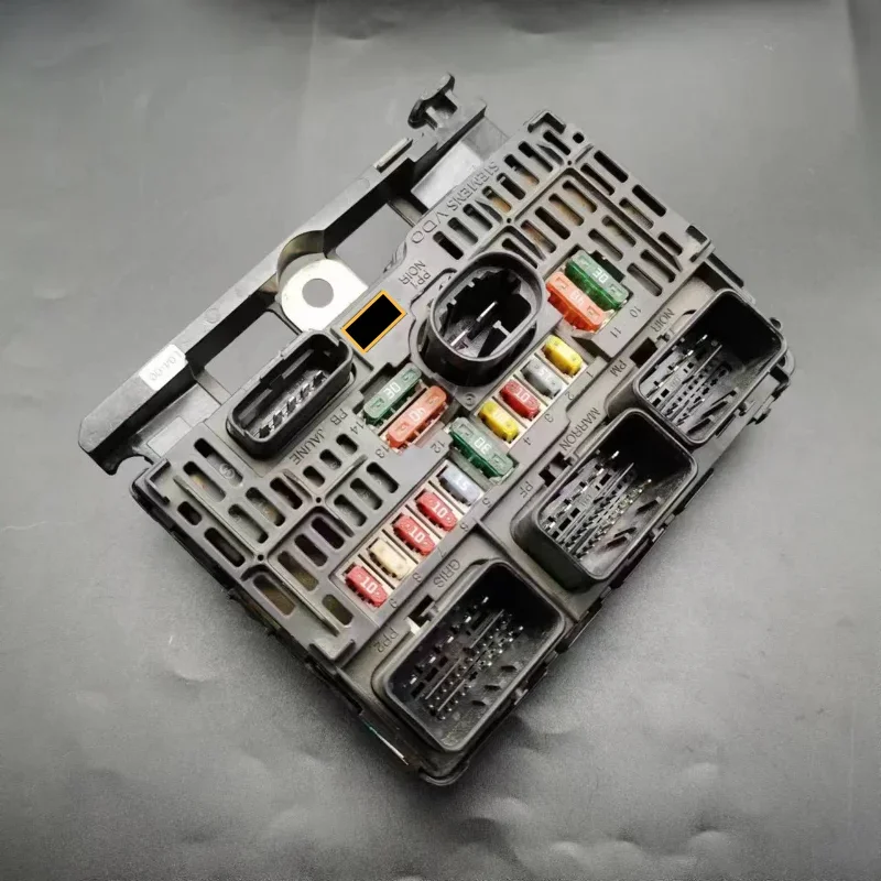 Bonnet Fuse Box Unit Assembly Controller BSM R05 9666700480 for Peugeot 307 308 408 Citroen C4 Berlingo