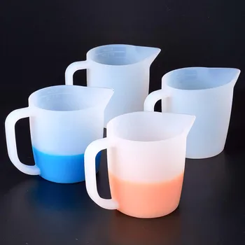 Silicone Measuring Cup 1