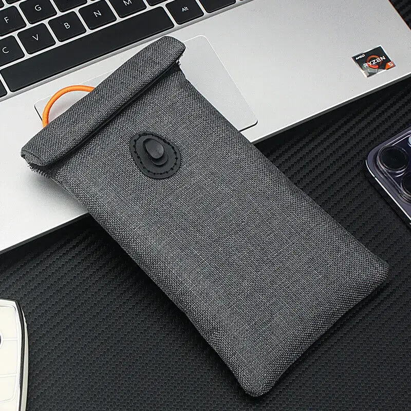 Key Signal Blocking Faraday Pouch - Anti-Theft Protection for Car Keys & Smartphones