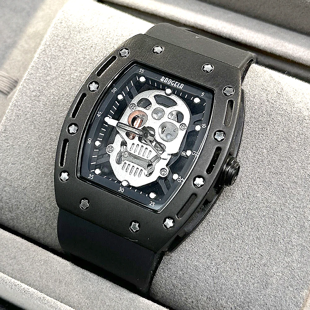 BAOGELA Watch Disk Rectangular Army Skull Bright Black Silicone Bracelet Male Star Waterproof Quartz Watch 1612 Black  White