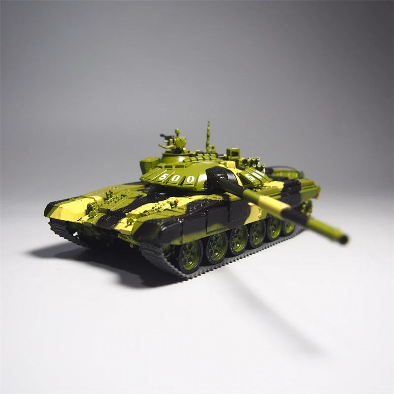 

Die cast 1:43 ratio Russian T72B3 alloy and plastic simulation model gift toy series