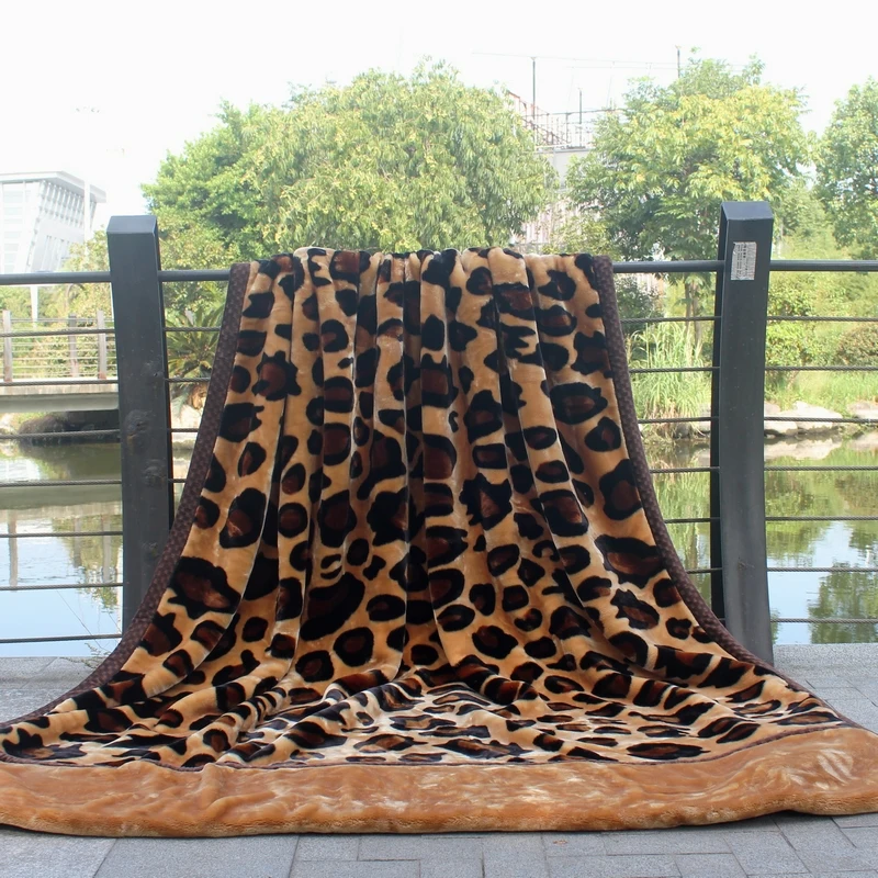 

Winter Thickened Raschel Weighted Blanket Leopard Print Blanket Double Layer Throw Blanket Double Blanket Futon Warm Soft Duvet