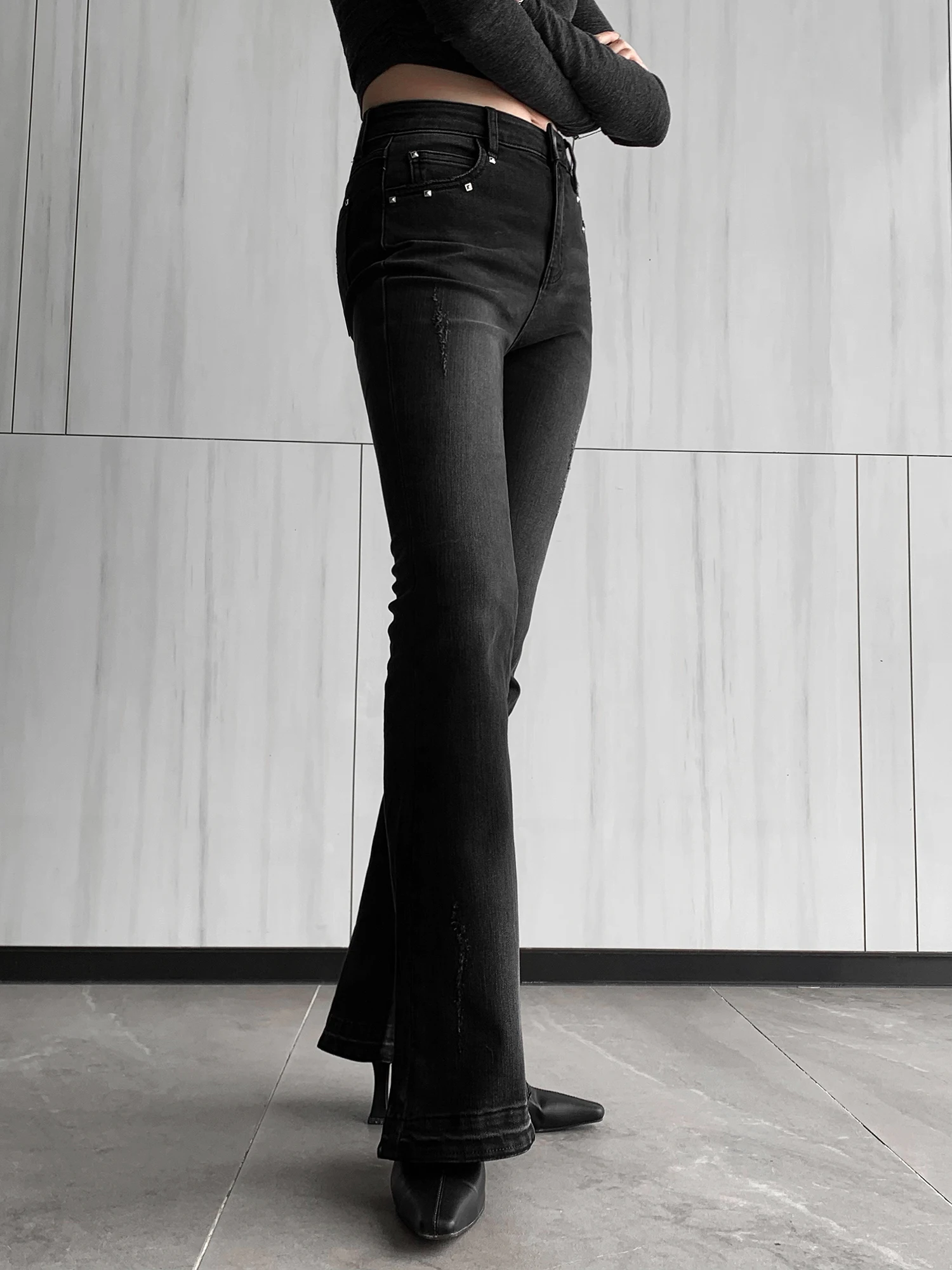 Pantaloni Neri Micro-Flare Per Le Donne Y2K Fashion New Hip-Lift High-Waisted Slim Casual Jeans A Figura Intera-Forgunroses