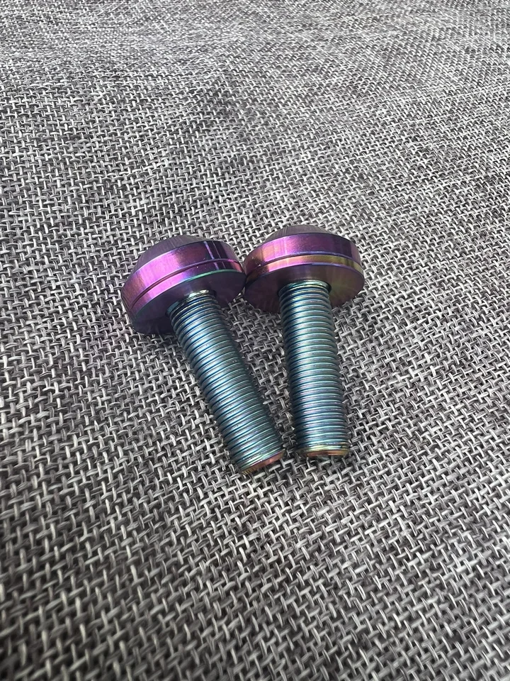 BMX Armour bikes ハブ用チタンボルト 3/8-24ネジ チタニウム