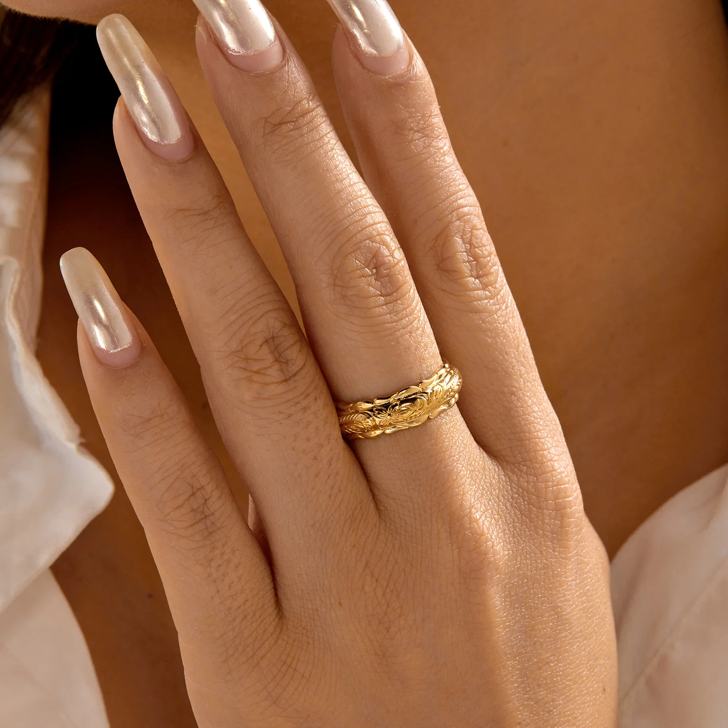 Vintage Gravierter Rosen-Blumenranken-Ring für Damen Kupfer Minimalistischer Alltagsring Stapelbar Botanischer Antiker Schmuck Geschenke – Detail 3