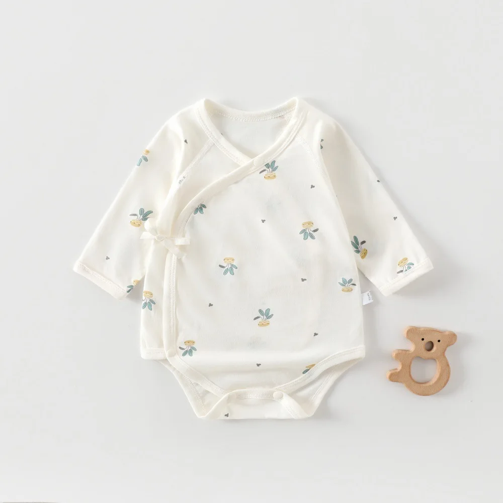 2026 Neuer Baby-Hoodie aus Reiner Baumwolle Atmungsaktiver Cartoon-Bedruckter Kurzarm-Strampler Geeignet für Alle Jahreszeiten – Detail 4