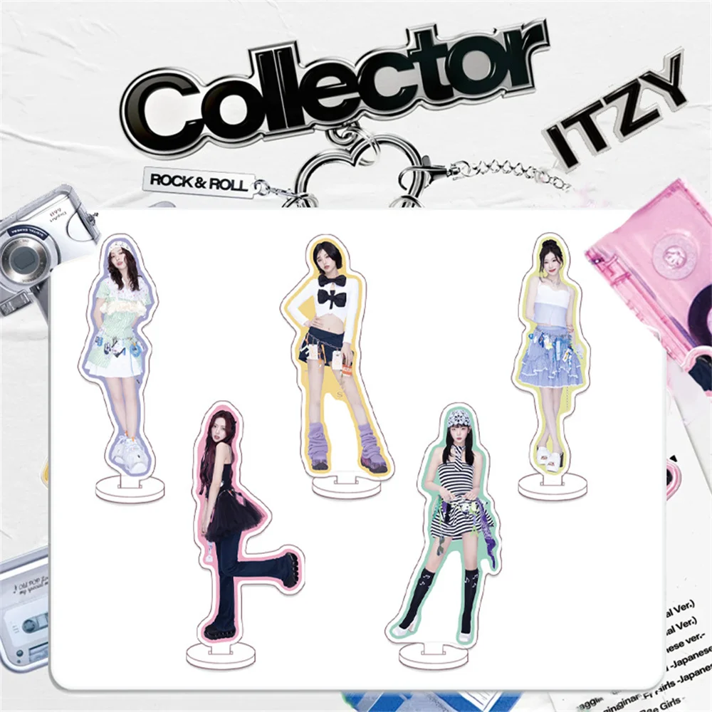 2Pcs KPOP ITZY New Album COLLECTOR Acrylic Keychain 10CM Stand