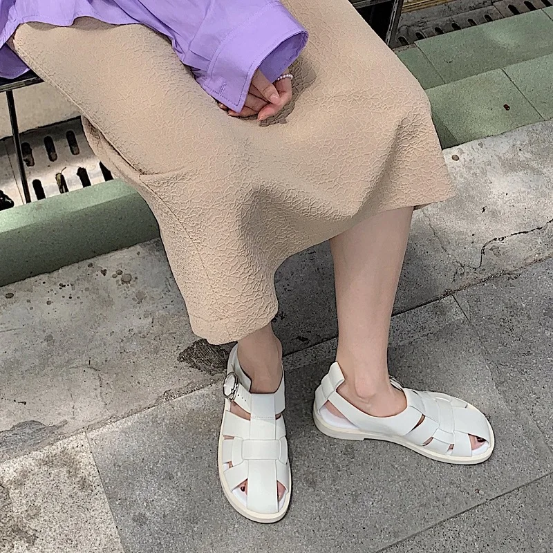 

Сандалии женские из воловьей кожи, простые винтажные босоножки-гладиаторы на плоской подошве, с ремешком с пряжкой, в римском стиле, летняя обувь