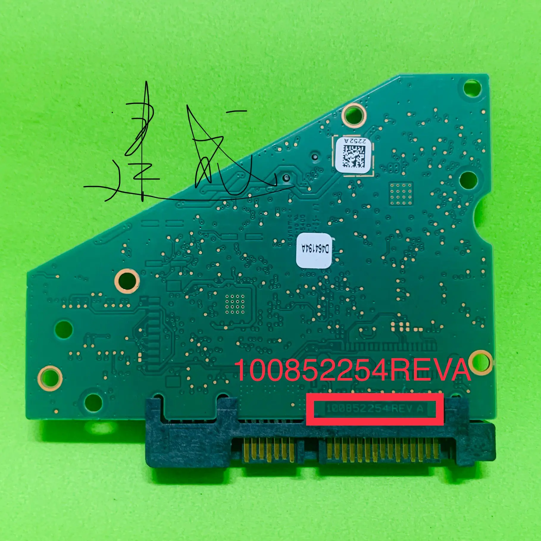 

HDD 100852254 REV A Seagate 3.5 hard disk PCB 2252A data recovery