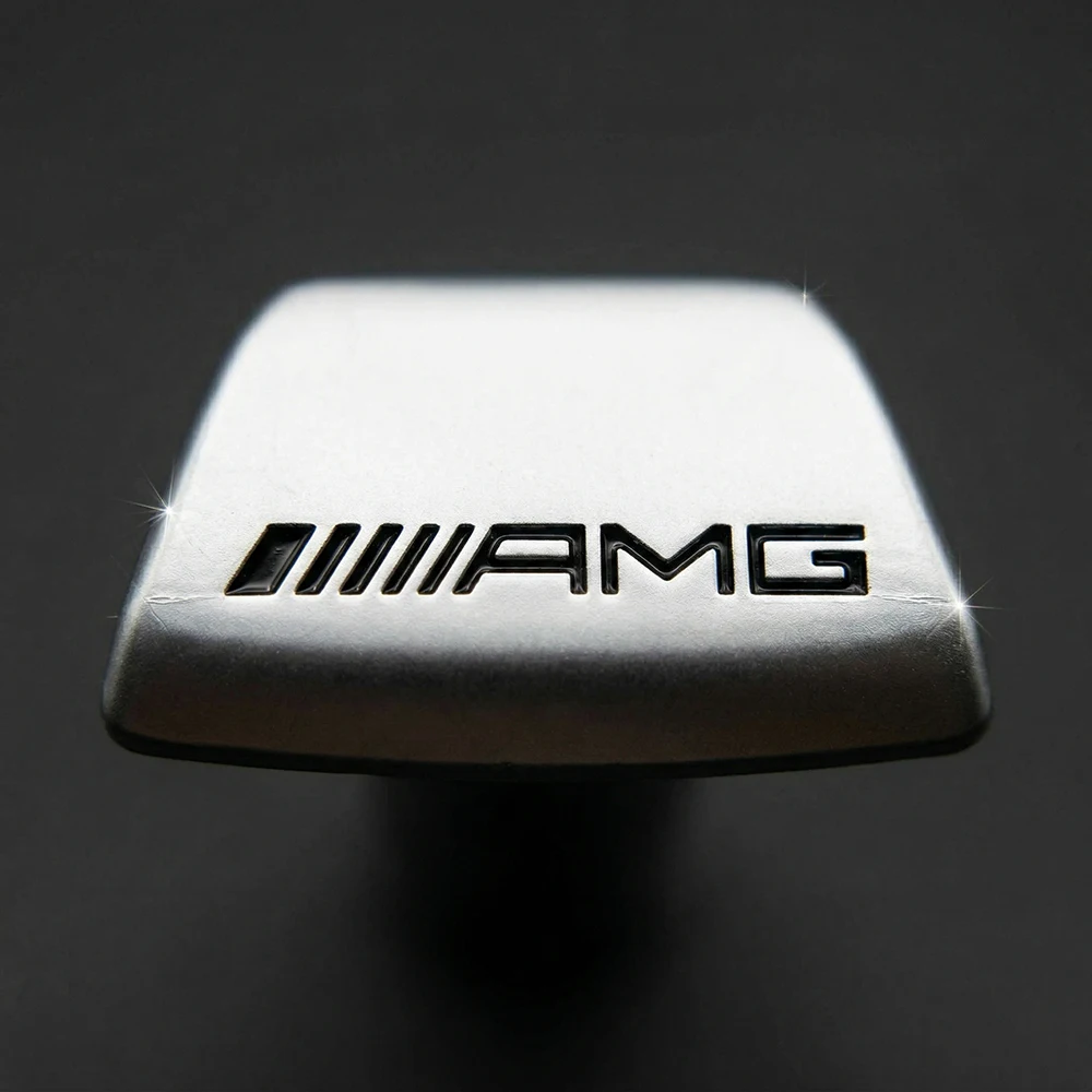 3D 메탈 로고 AMG 스티어링 휠 배지 엠블럼 스티커 트림 벤츠 W205 W213 W204 W212 GLC GLE CLA 자동차 인테리어 액세서리