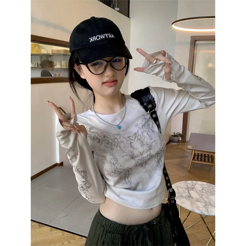 

Shpmishal Retro Chic Printed Short T-shirt for Women's Early Autumn 2024 New Slim Fit Long Sleeved Tee Top Female Clothing