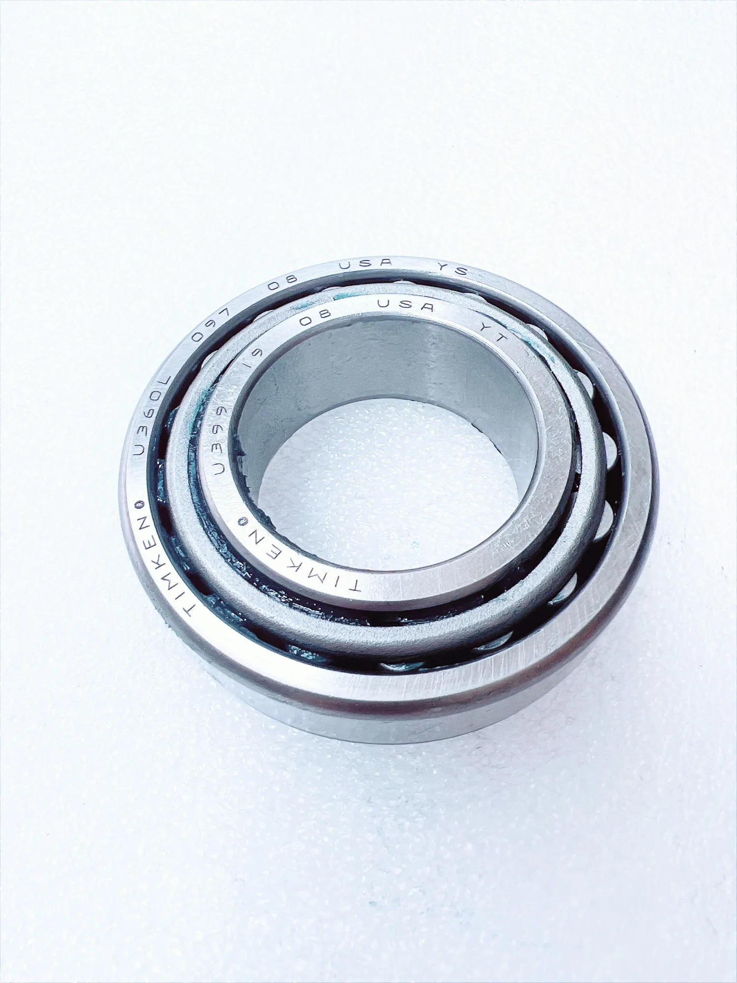 Drive Shaft Bearing Jeep Wrangler Rear Half Shaft Bearing 83503064 68499023AA Rear Half Shaft ring 83503077 68499022AA Wrangler 2007-