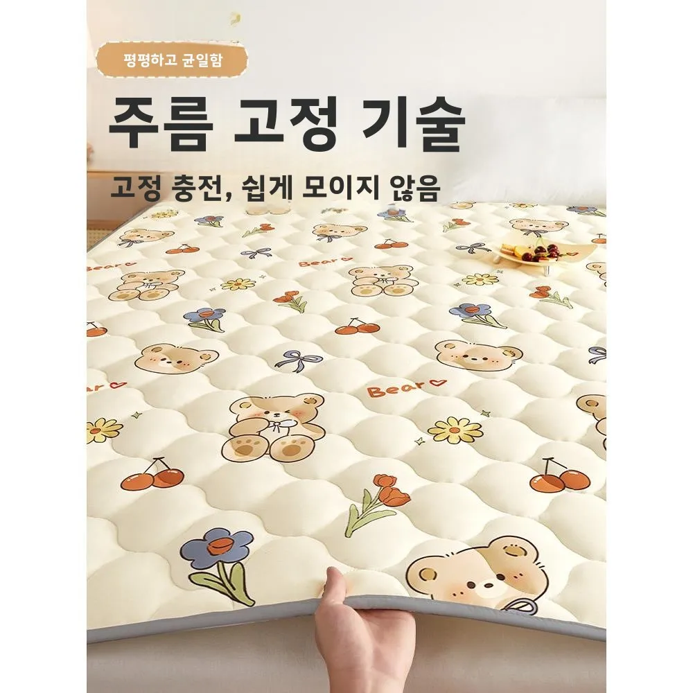 접이식 학생 기숙사 침대 매트리스 보호대 소프트 패드 누빔 폴리에스터 섬유 모던 미니멀리스트 스타일 임대 특가