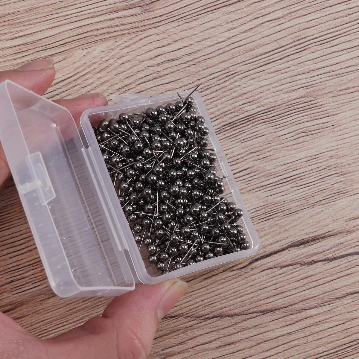 

400PCS Round Head Map Flag Push Map Tacks Metal Fixed Plastic Round Ball Needle Cork for School Home Office (Black and Golden)