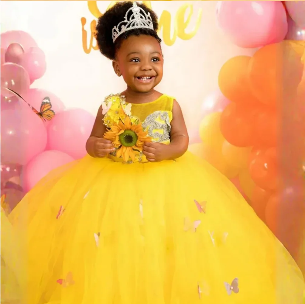 

Light Yellow Flower Girl Dresses Little Kids Ball Gown Jewel Appliqued Crystals Tulle Tiered First Birthday Party Dress