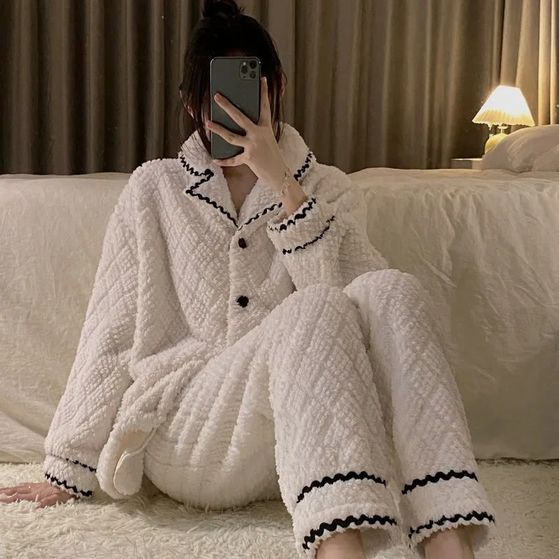 2024 New Korean Version Pajamas Women's Winter Coral Velvet Sleepwear Thickened Plush Warm Loungewear Flannel Homewear Set