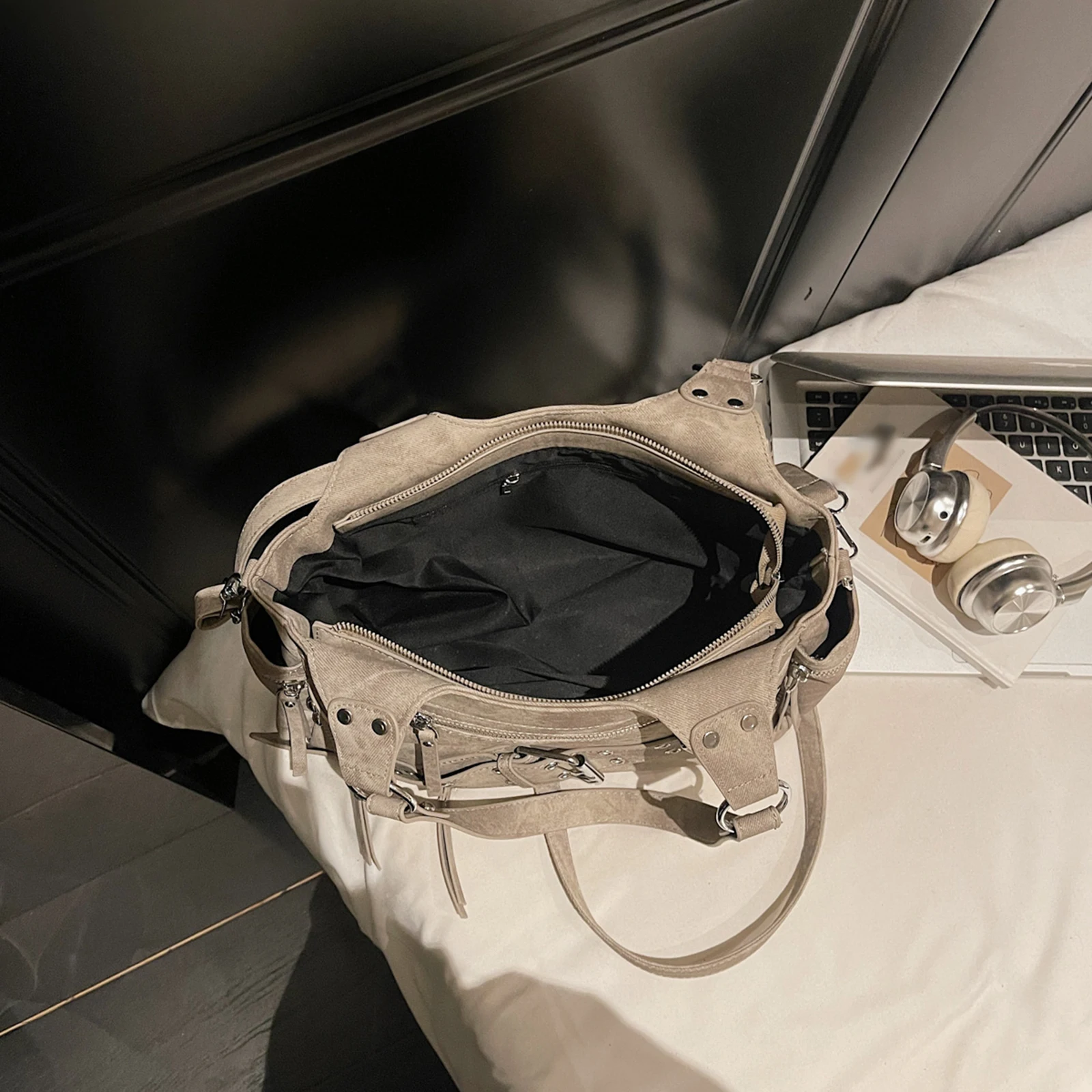 PU Leather Shoulder Bag Large Tote Bag with Adjustable Strap Underarm Bag for Women Work Shopping Travel