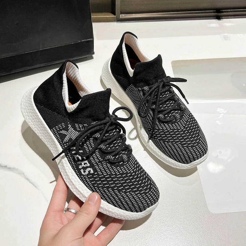 

Женские кроссовки, дышащая сетчатая ткань, новинка 2023, модная уличная удобная женская обувь на плоской подошве, женские кроссовки