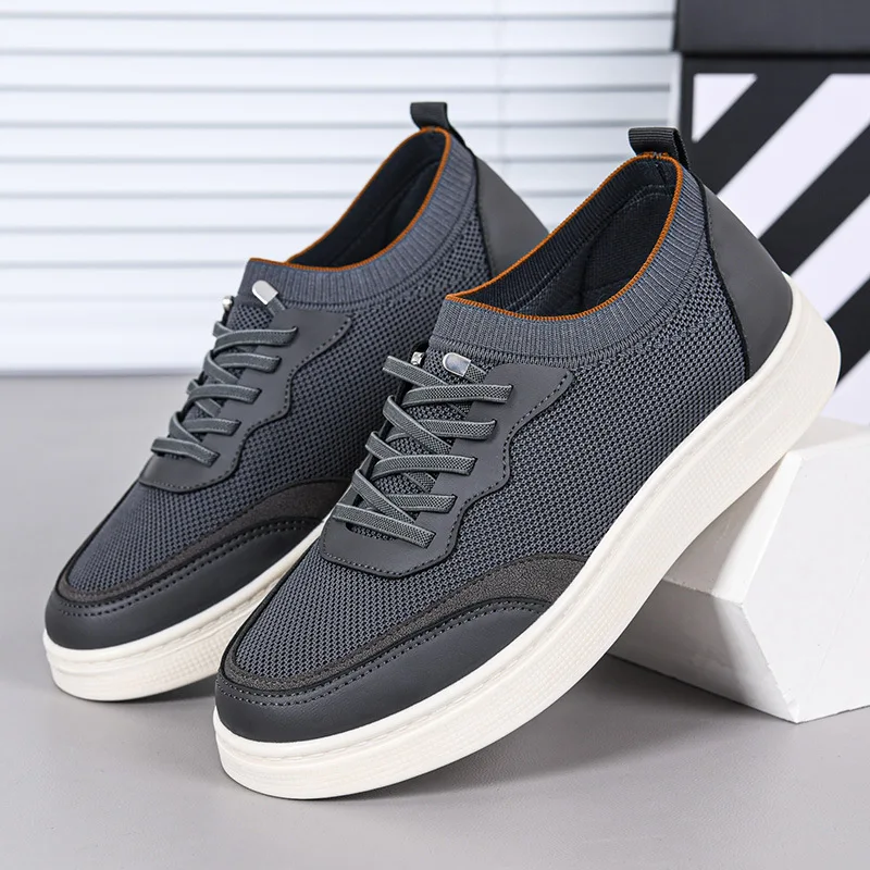 Summer men's new casual shoes breathable one foot mesh shoes fashionable flat walking shoes suitable for walking and commuting