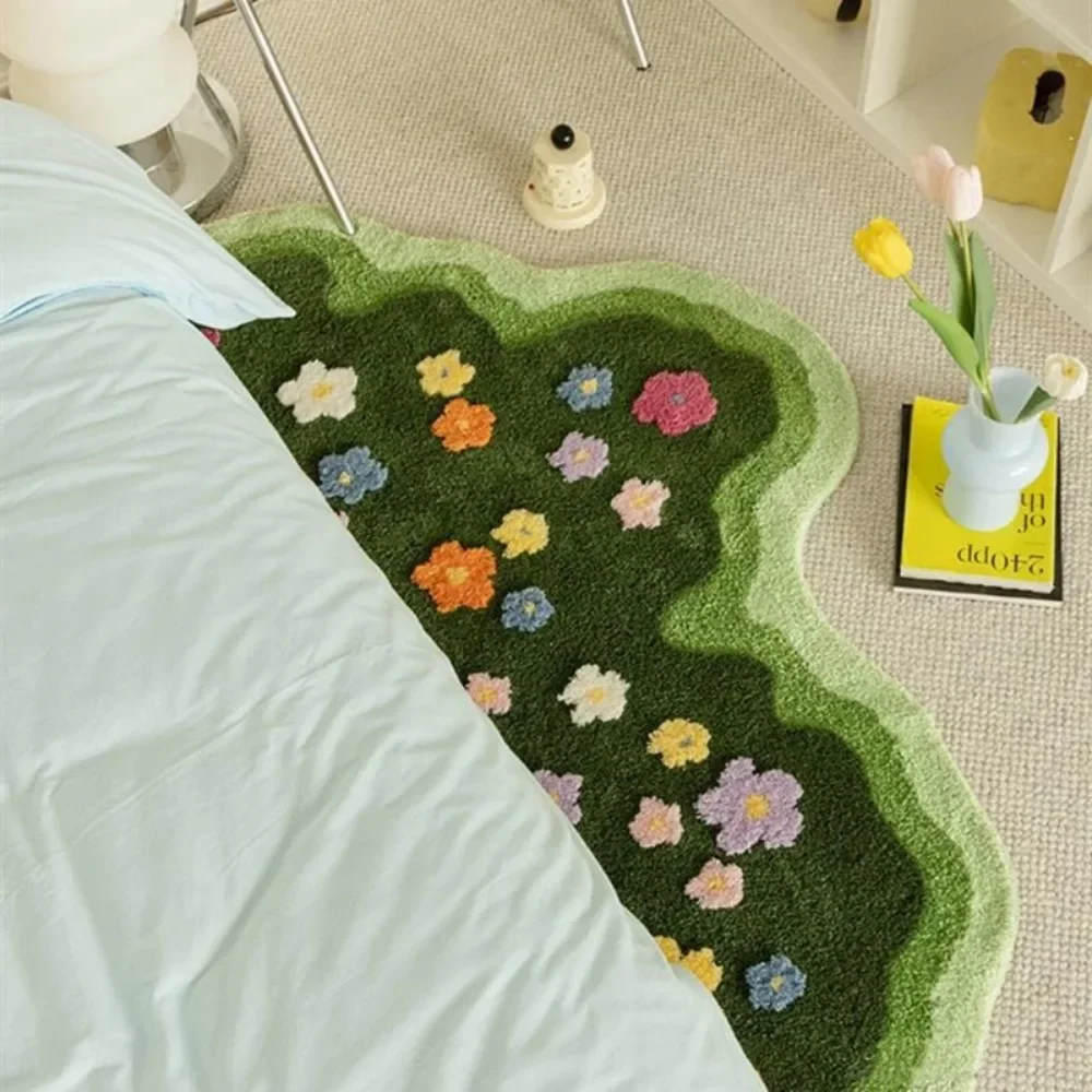 

Floral Tufted Carpet Soft Pile Sofa Rug Wavy Shape Green Non Slip Indoor Floor Mats Bedroom Bedside Footrest Garden Style Carpet