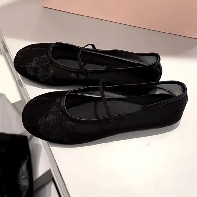 Summer Mesh Hollow Sandals Women Flats Shallow Loafers 2024 New Beach Walking Designer Shoes Comfort Retro Female Zapatillas 5
