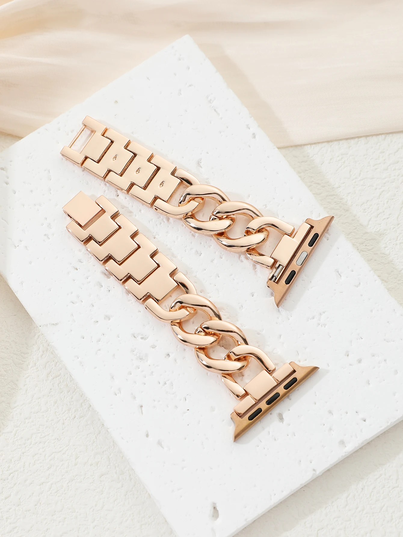 รูปสินค้า สายคาด Apple Watch คิวบา