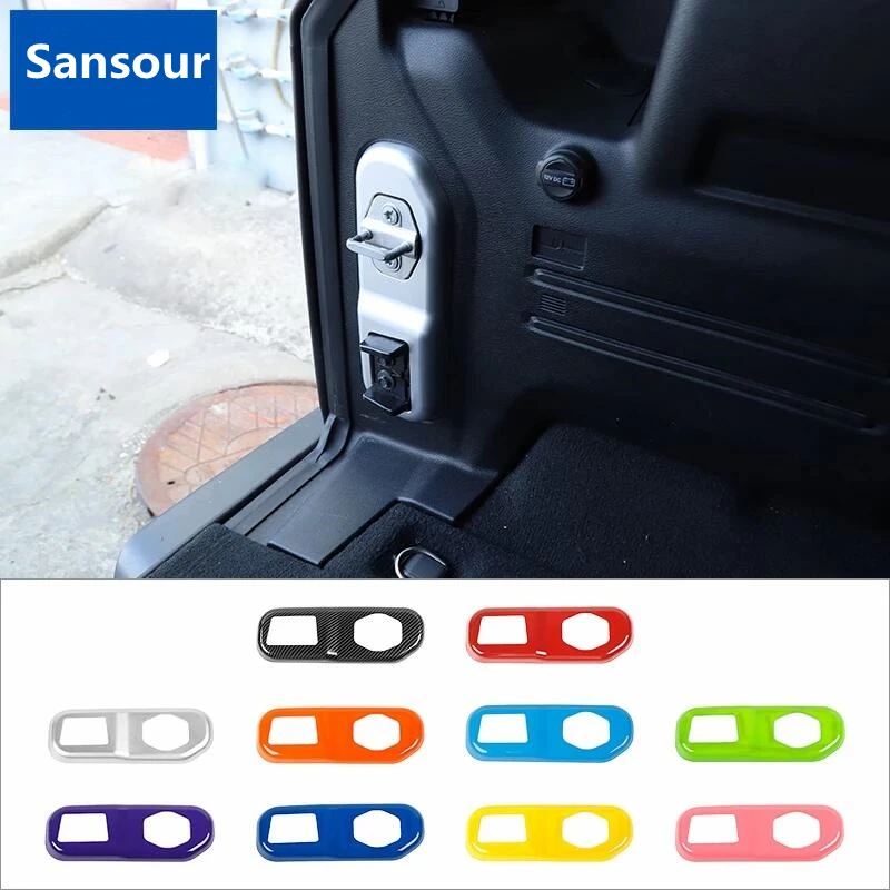 Car Tail Door Portellone Serratura Fibbie Pannello Decorazione Copertura Adesivi Accessori Per Jeep Wrangler Jl 2018 + Sansour