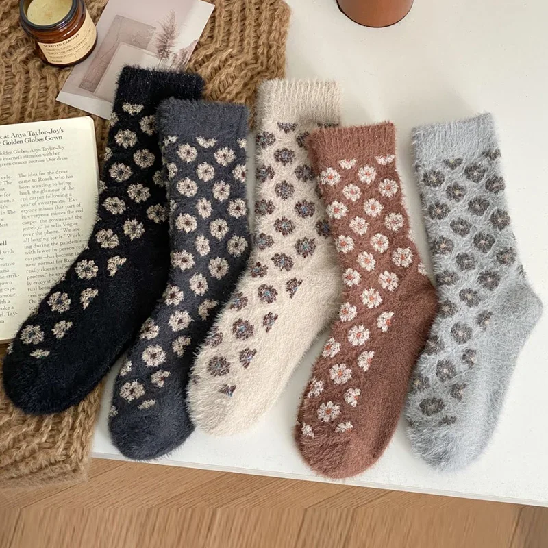 1 Pair Lot Thick Warm Women Wool Socks Set Cute Printting Casual Floor-Length Snow Boots Fashion Winter Long Woolen Woman Socks