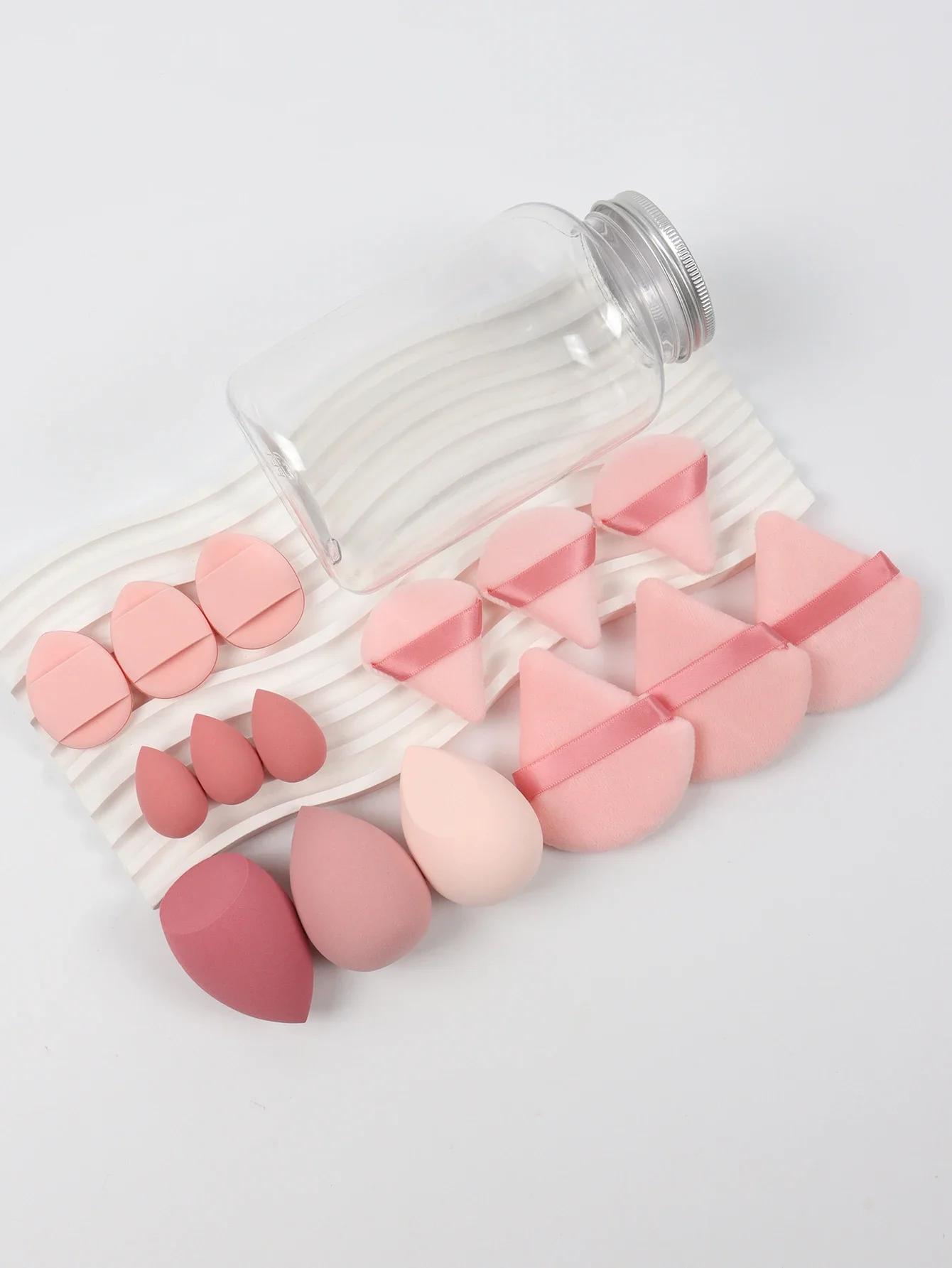 Description Picture 6 of item15Pcs Premium Powder Puffs with Storage Jar - Makeup Blending Sponges Set for Face Foundation & Loose Powder Kit