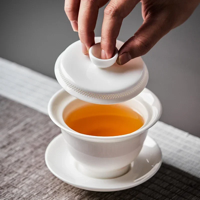 Tea set Sheep Fat Jade White Porcelain Gaiwan filtered tea bowl anti scalding design single ceramic tea cup Kung Fu Set