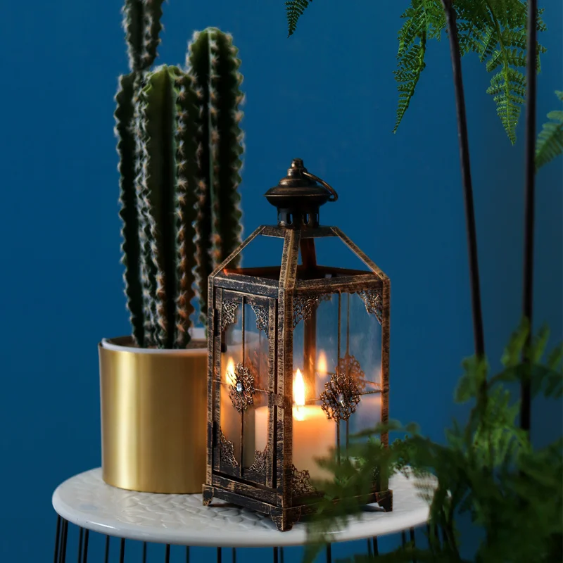 

Metal Vintage Candle Holder Antique Nordic Centerpiece Windproof Outdoor Candelabra Wedding Decor Bougeoir Mariage Home Decor