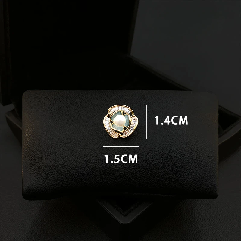 Mini Exquisite Small Blue Flower Brooch Women Corsage Unique Design Suit Collar Pin Anti-Exposure Buckle Accessory Jewelry 5551