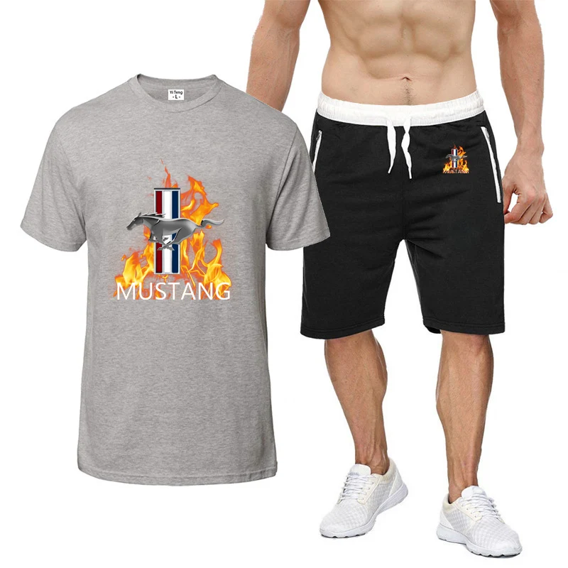 2022 new men's short-sleeved Mustang print summer Harajuku style T-shirt high-quality T-shirt shorts suit 2Pcs sportswear