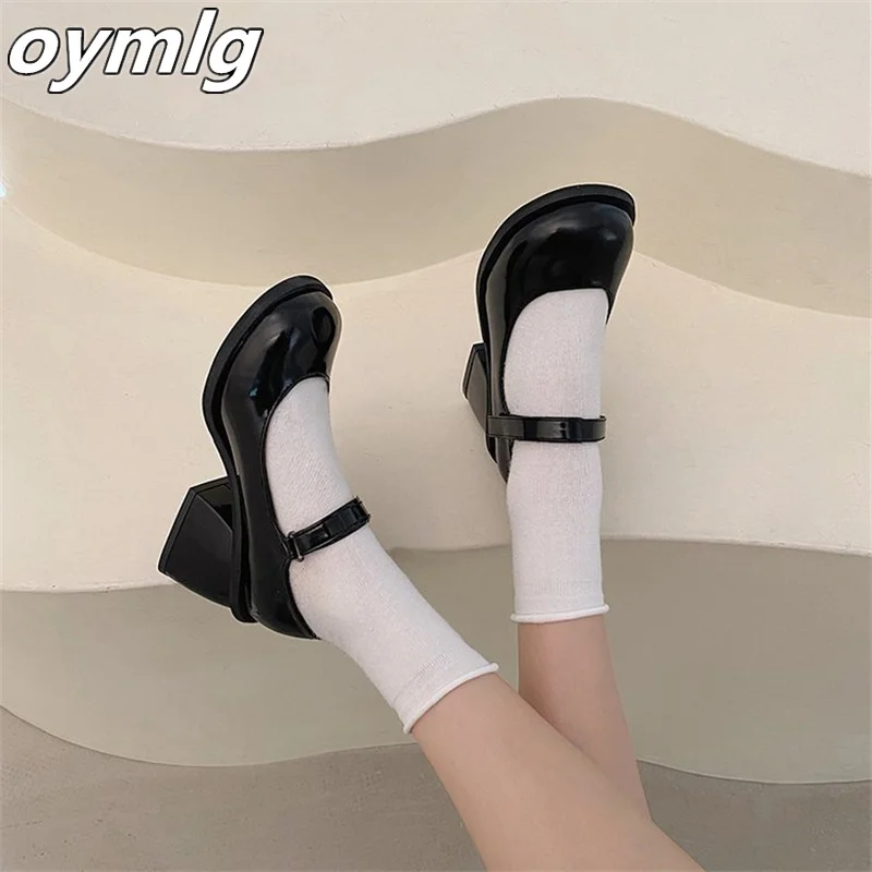Black Retro Women's Thick Heel Leather Shoes 2022 Summer New Fashion Single Shoe