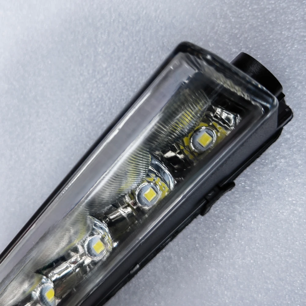 Phares Antibrouillard LED 64W Pour Camions Atego, Axor, Actros - 12V/24V, 6500 Lumens, Dimensions 245x90.7x159 Mm